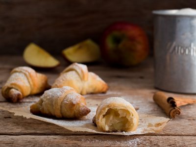 Croissant alle mele