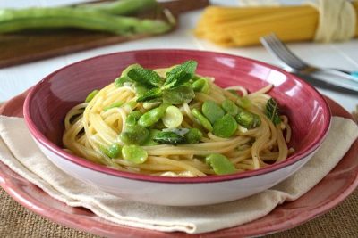pasta con le fave