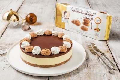 Cheesecake con amaretti e cioccolato