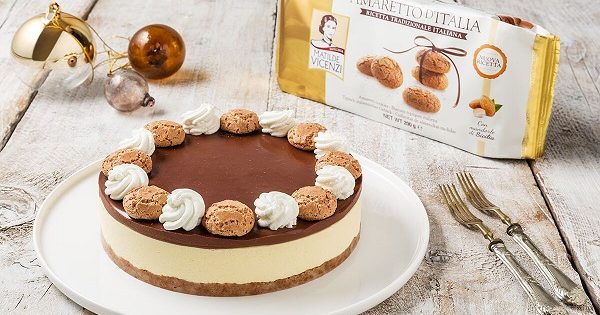 Cheesecake con amaretti e cioccolato