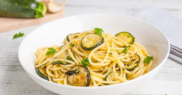 Pasta con zucchine