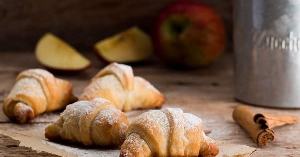Croissant alle mele