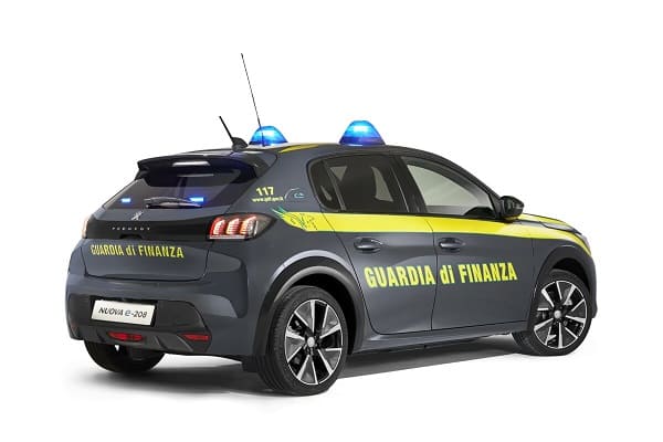 Peugeot e-208 Guardia di Finanza