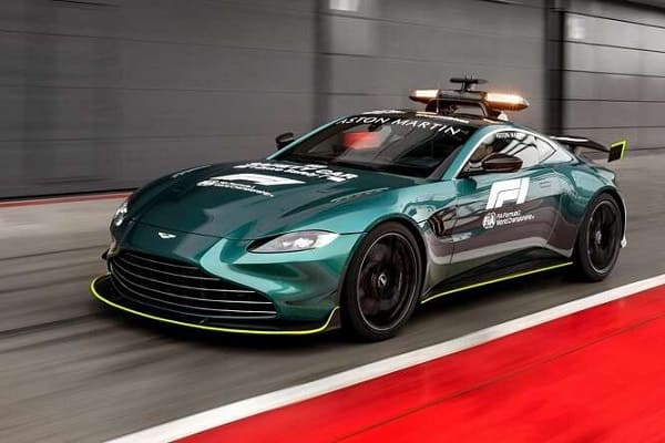 aston martin safety car F1