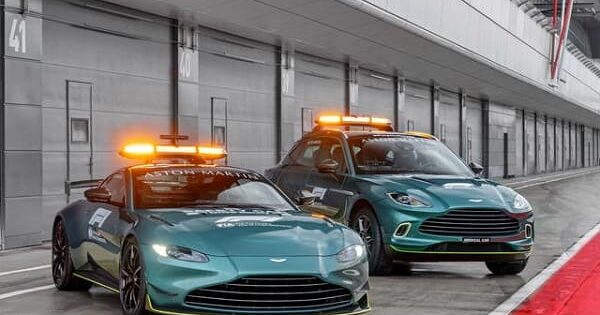aston martin safety car F1