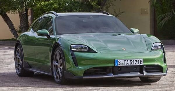 Porsche Taycan Cross Turismo