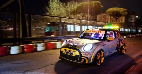 MINI Electric Pacesetter