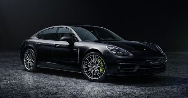 Porsche: il noto brand lancia la nuova gamma Panamera Platinum Edition