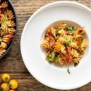 Pasta con rucola e pomodorini