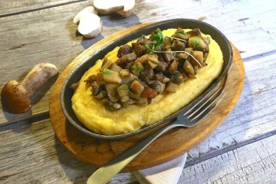 Polenta con funghi porcini