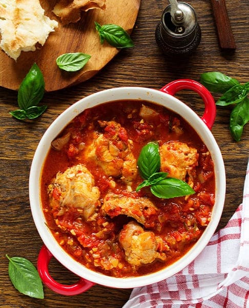 Secondi Piatti Ecco La Ricetta Del Classico Coniglio Alla Cacciatora
