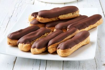 Éclair al cioccolato