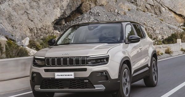 Jeep Avenger e-Hybrid