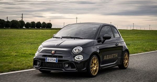 Abarth 695 75° Anniversario
