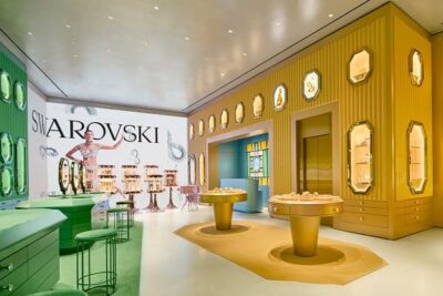flagship store Swarovski - piazza duomo milano