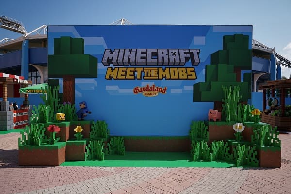 Gardaland - Minecraft Meet The Mobs