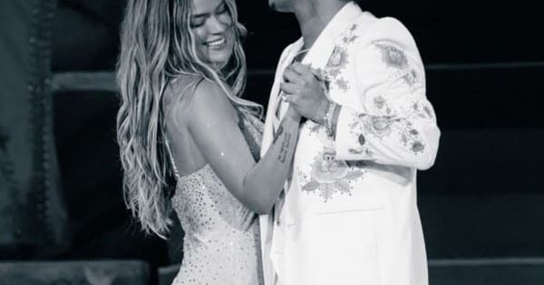 Karol G - Bruno Mars